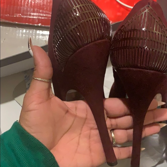 Wine Platform Heels - Picture 4 of 6